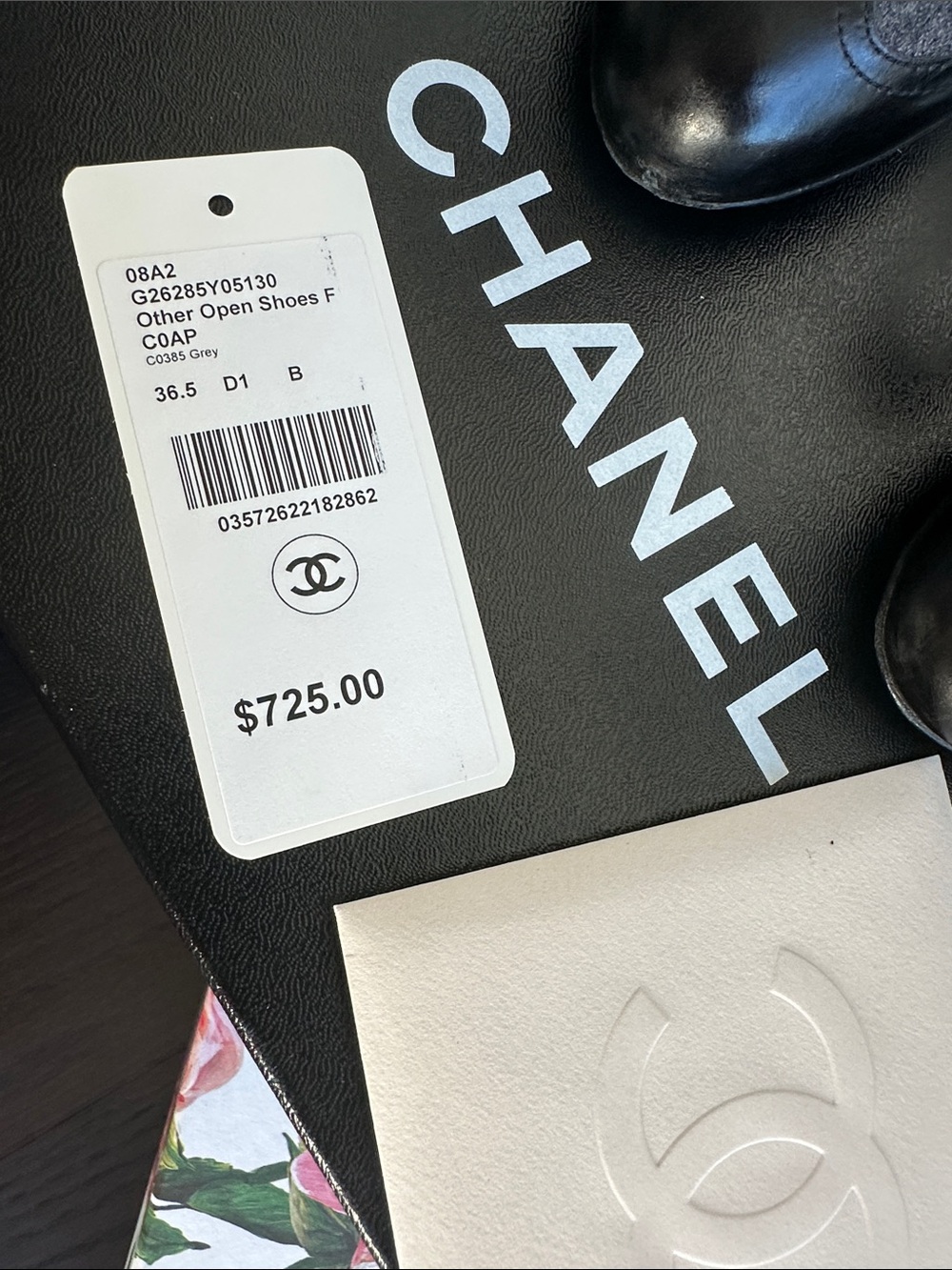 CHANEL Black and Charcoal Mary Jane Heels - Picture 3 of 10
